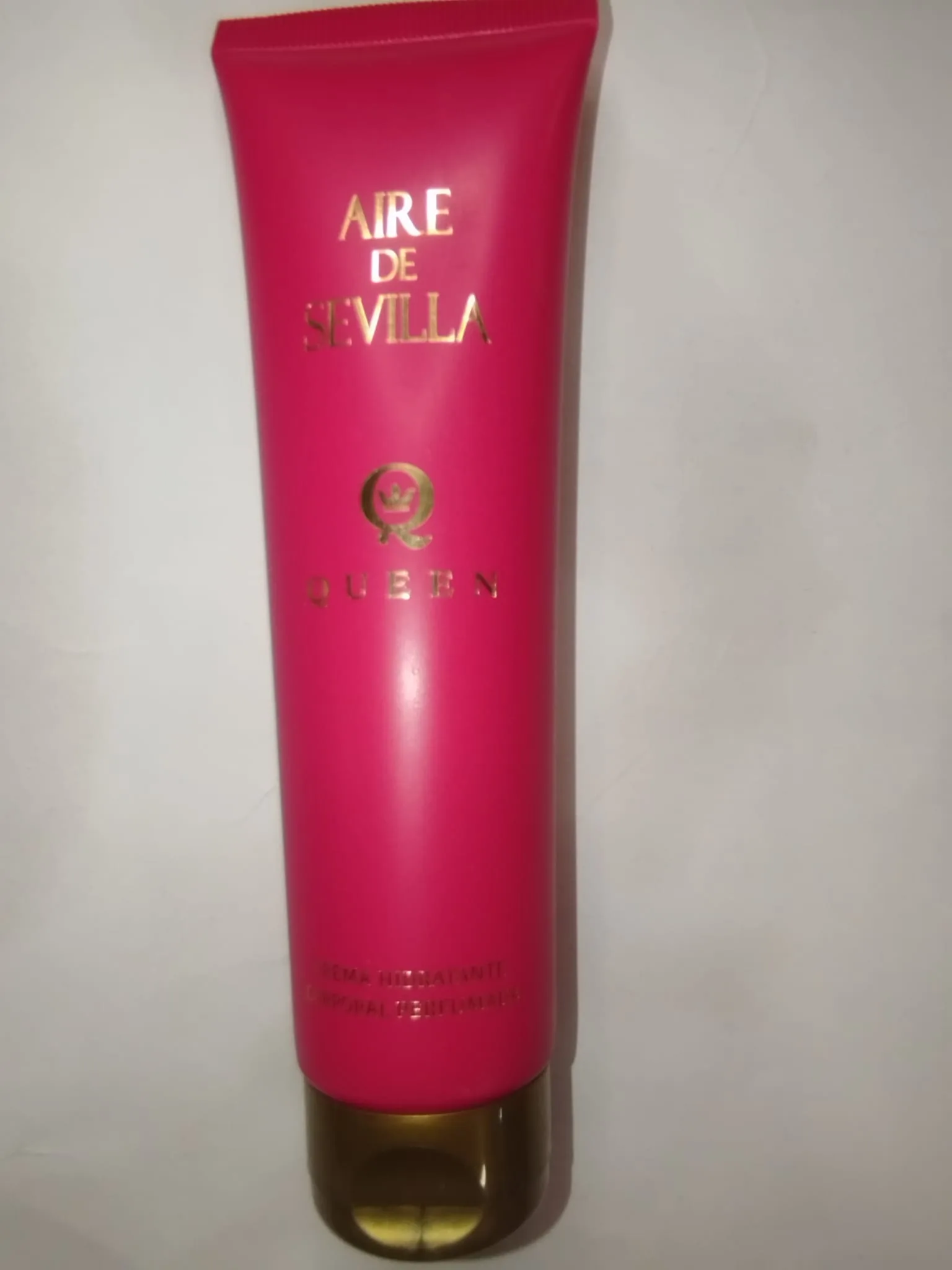 Hidratante con perfume. - Imagen 3