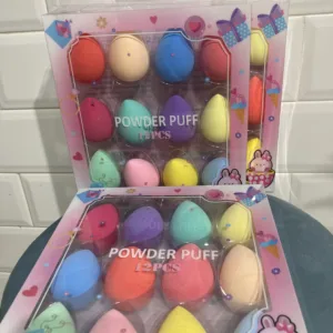 Huevos de maquillaje.